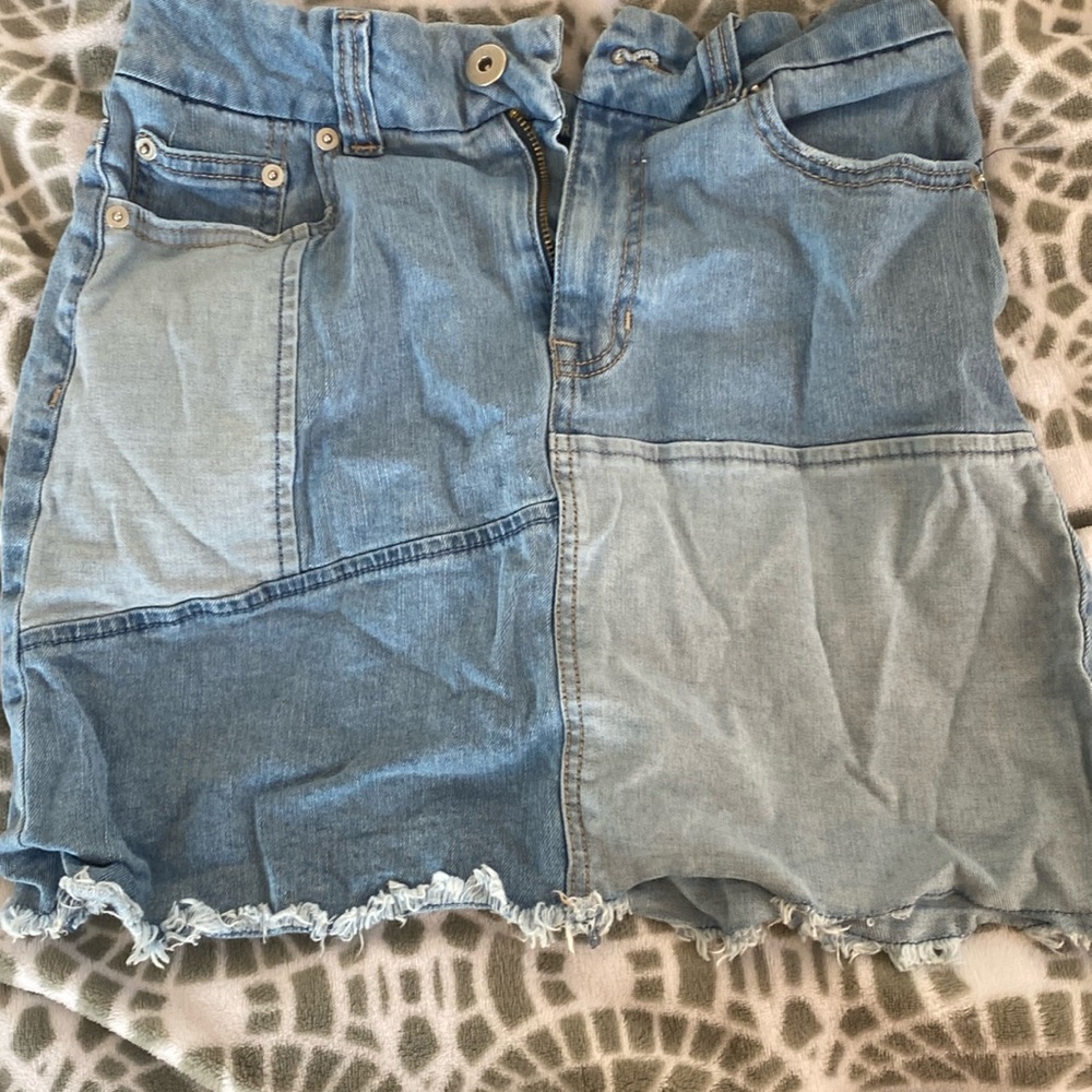 Patchwork denim skirt